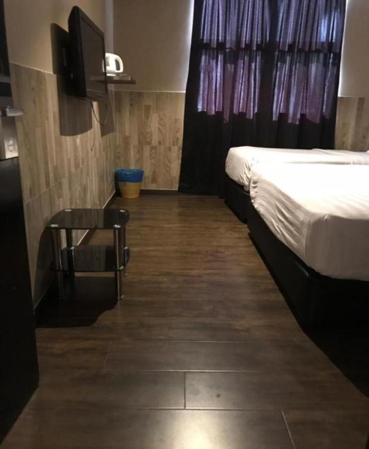 Time Hotel Seremban Esterno foto