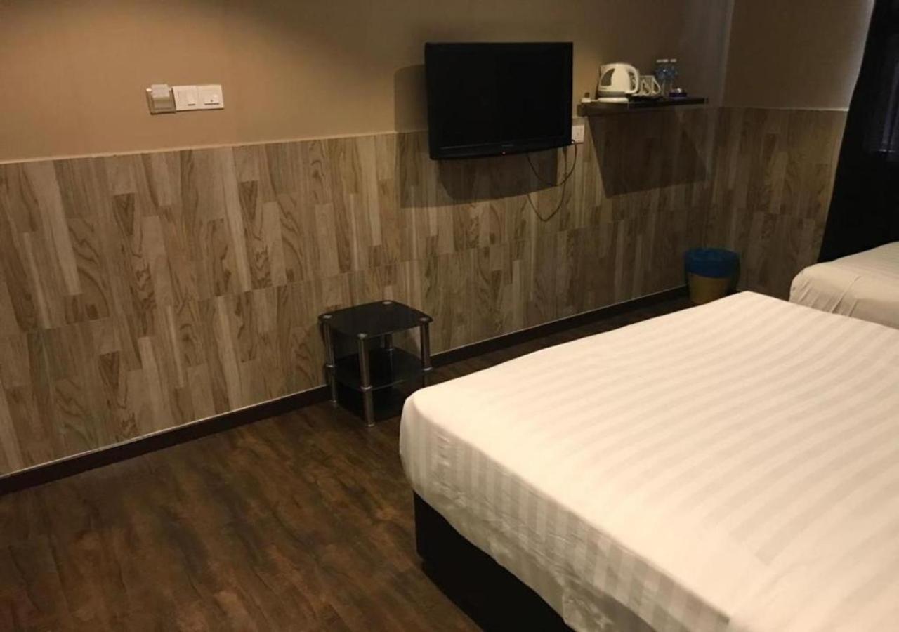 Time Hotel Seremban Esterno foto